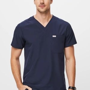 men's Navy FREEx™ Leon™ - Three-Pocket Scrub Top - S / Navy